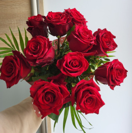 Bukiet z 11 czerwonych róż